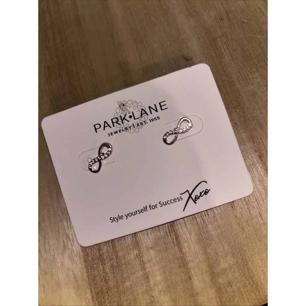 New Park Lane Infinity Silver Earrings With Clear Stones